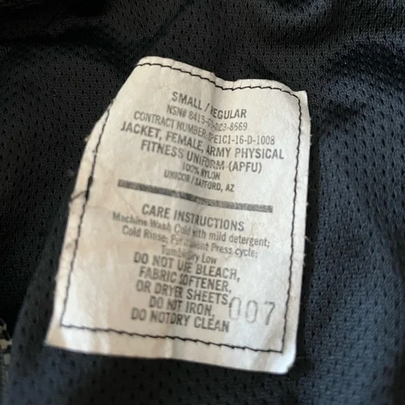 US Army APFU Physical Fitness Uniform Jacket Military Women’s Small windbreaker - Picture 9 of 13